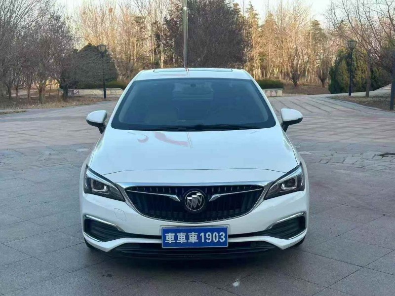 烟台19年别克威朗1