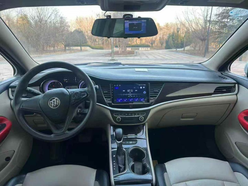 烟台19年别克威朗4