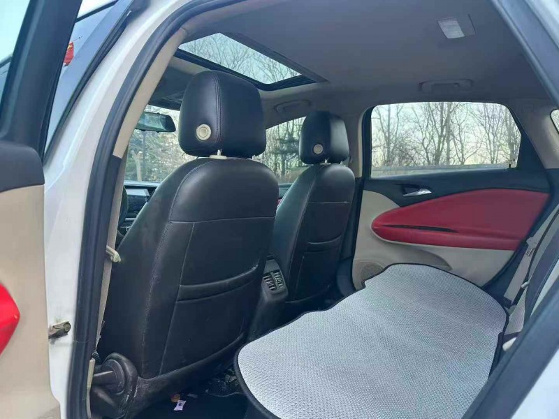 烟台19年别克威朗5