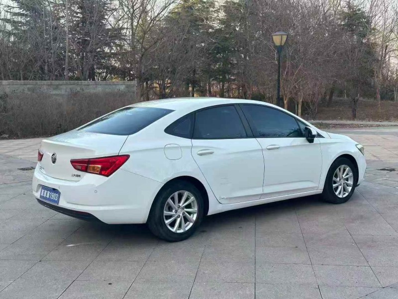 烟台19年别克威朗7