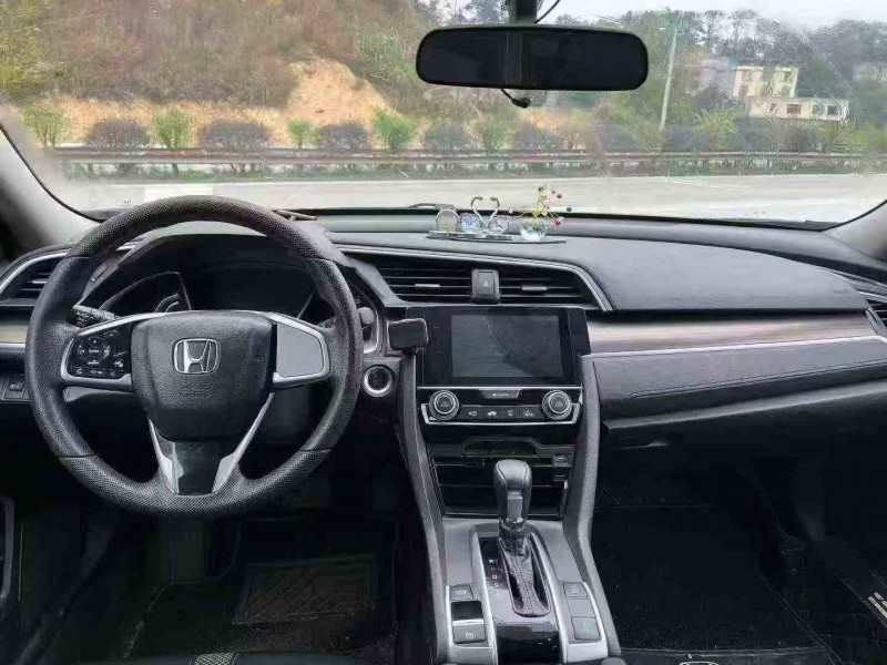 贵港20年本田思域5