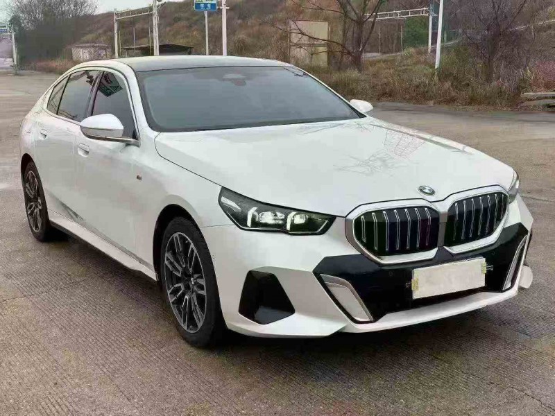 常德24年宝马5系3