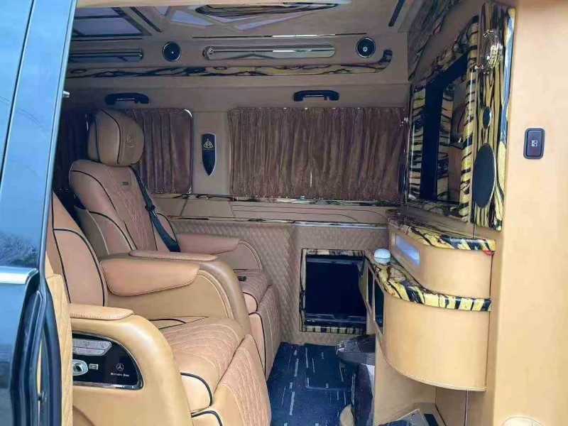 衡阳20年奔驰威霆4