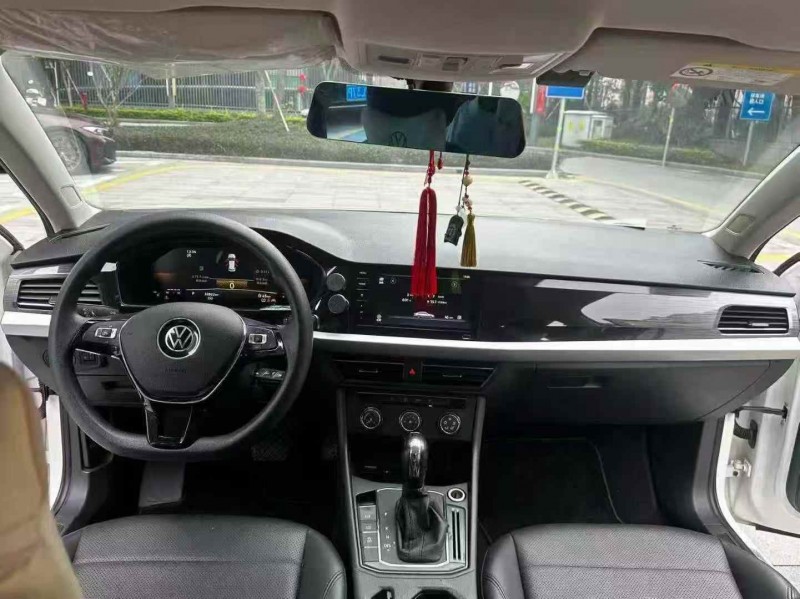 南昌22年大众朗逸4