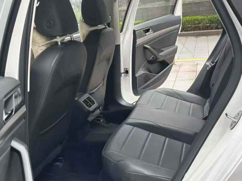 南昌22年大众朗逸6