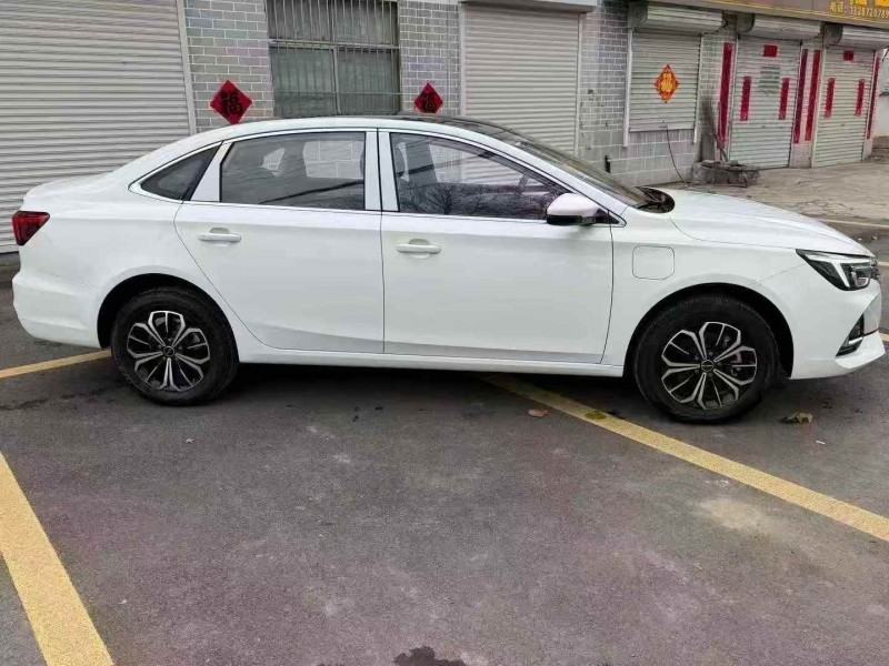 济宁26年荣威i63