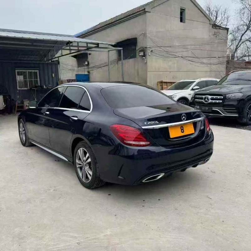 烟台18年奔驰C8