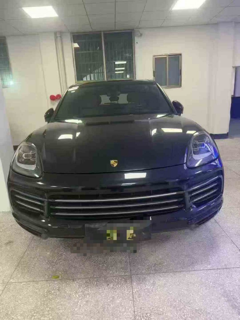 衡阳22年保时捷卡宴1