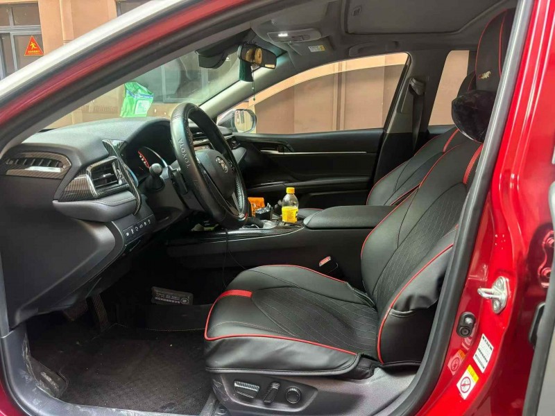 南京18年丰田凯美瑞6