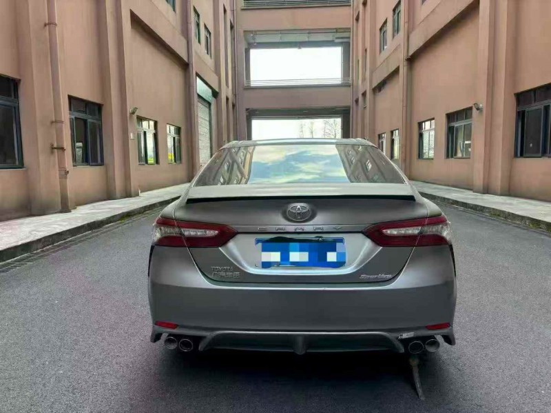 南京18年丰田凯美瑞9