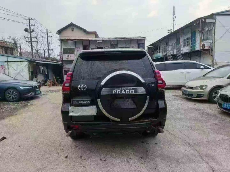 邵阳17年丰田普拉多9