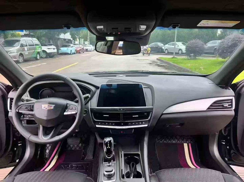 常德23年凯迪拉克CT54