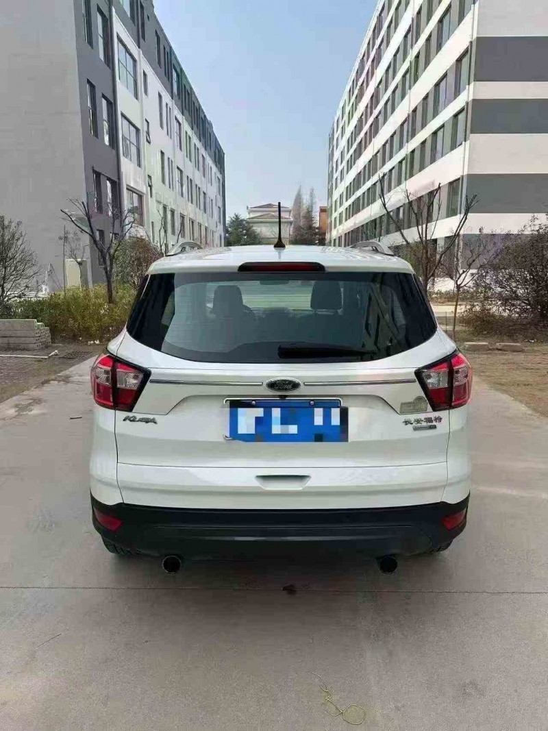 枣庄19年福特翼虎7