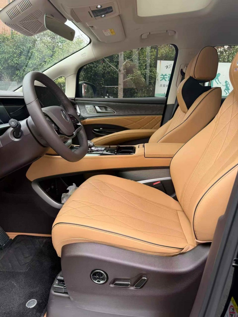 淮南25年腾势D93