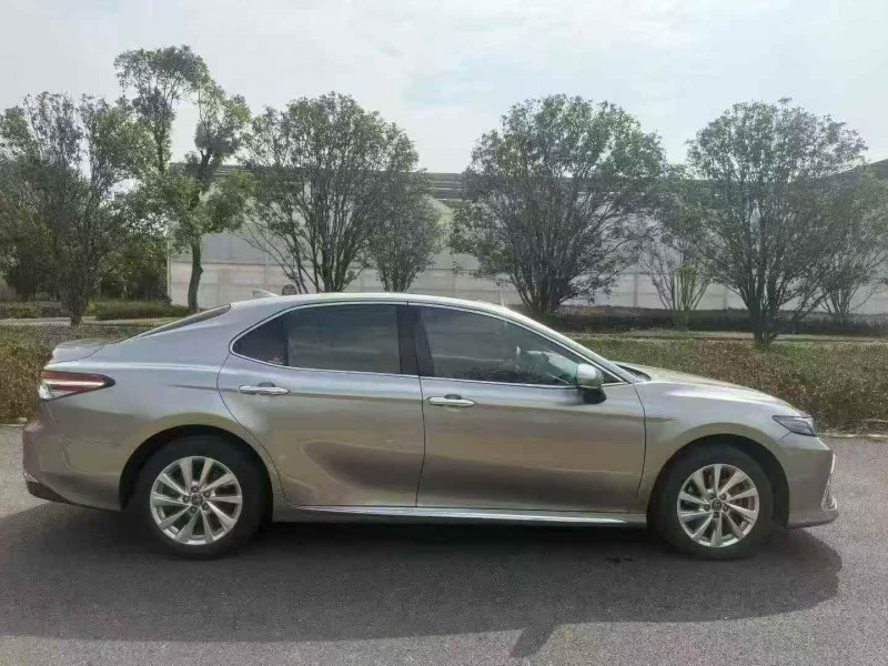 苏州23年丰田凯美瑞2