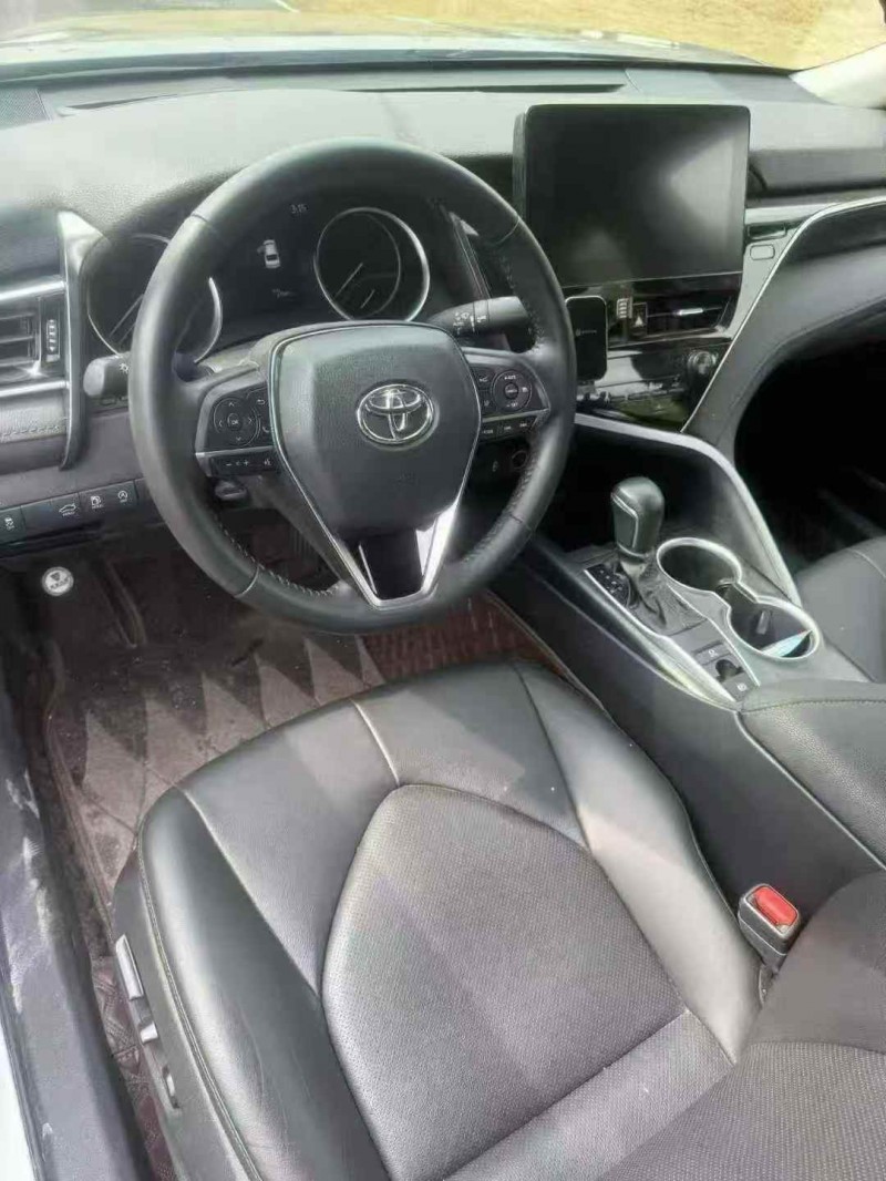 苏州23年丰田凯美瑞6