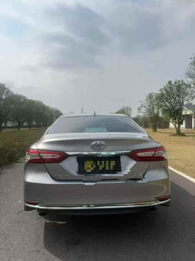 苏州23年丰田凯美瑞9