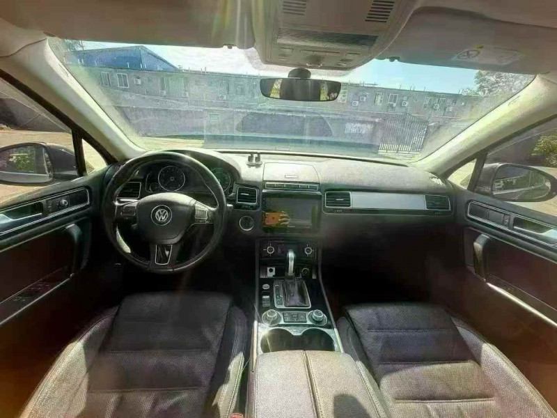 遵义17年大众途锐4