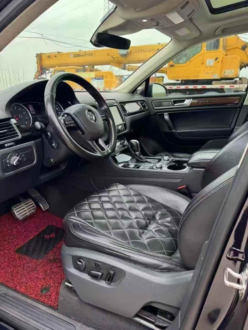 淄博17年大众途锐6