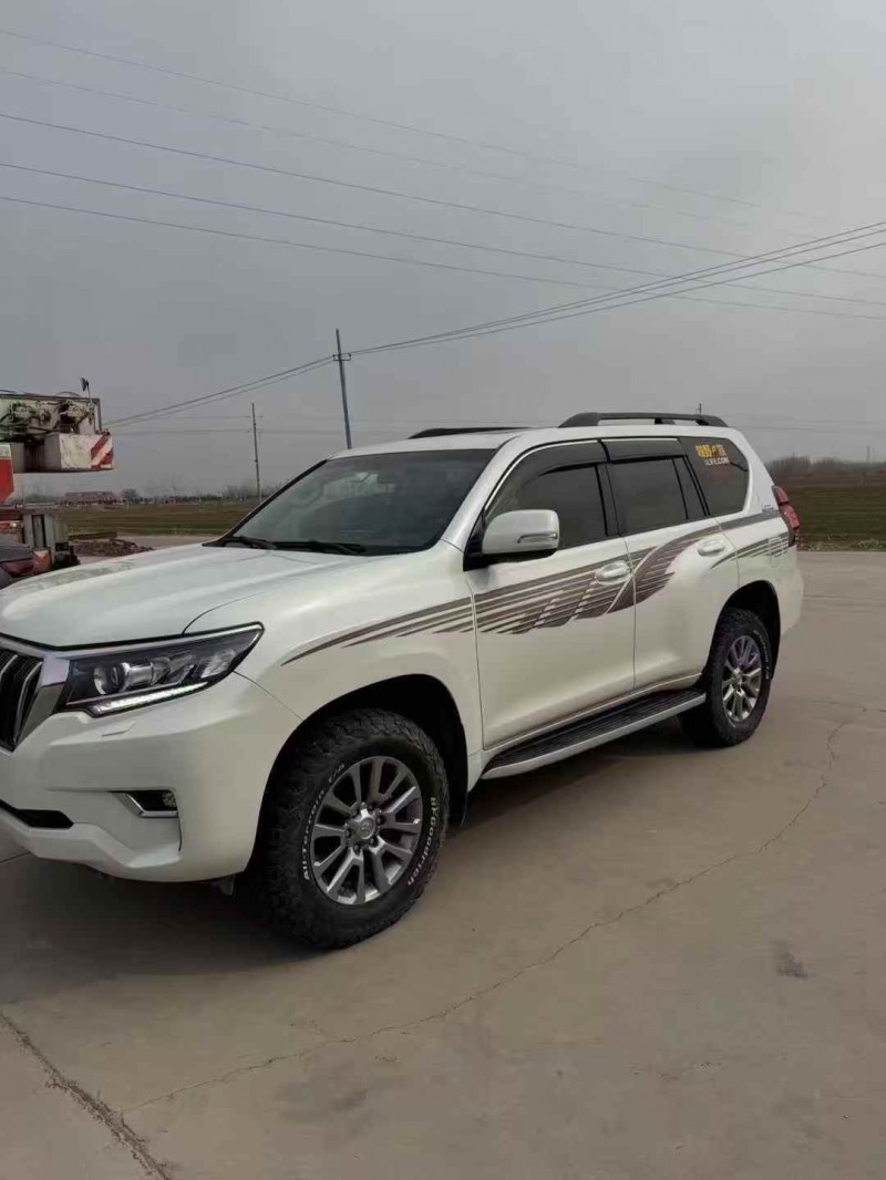 枣庄18年丰田普拉多2