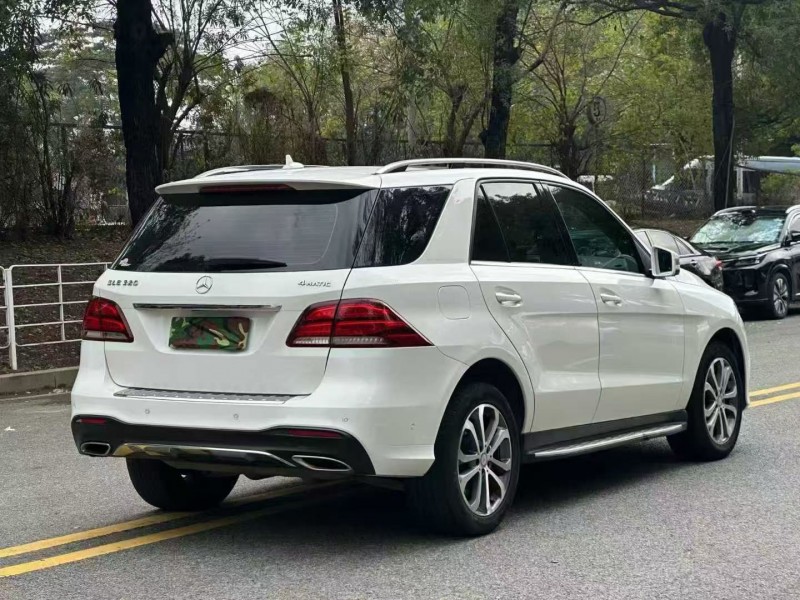 江门16年奔驰GLE8