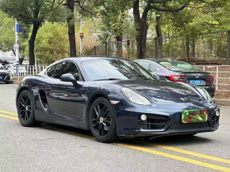 潍坊15年保时捷帕拉梅拉2