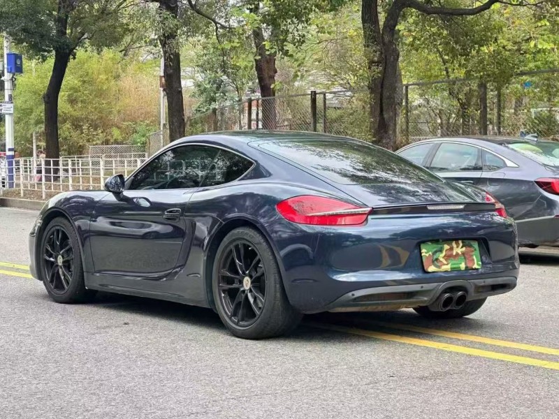 潍坊15年保时捷帕拉梅拉6