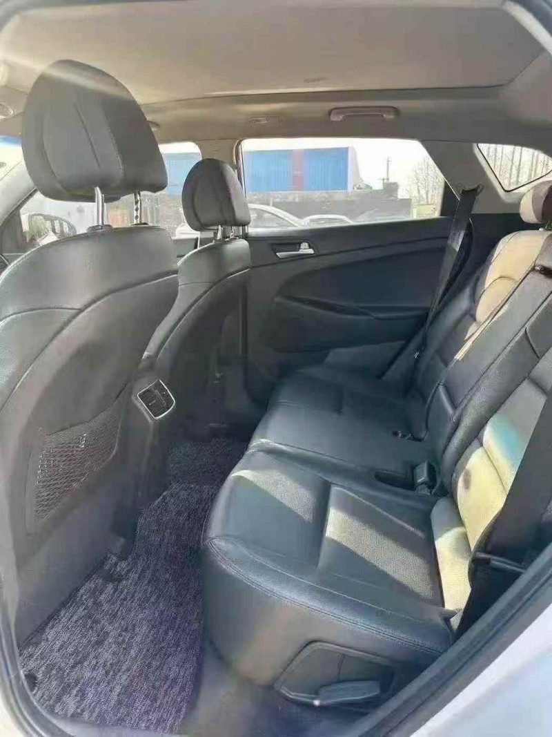 菏泽18年现代途胜5