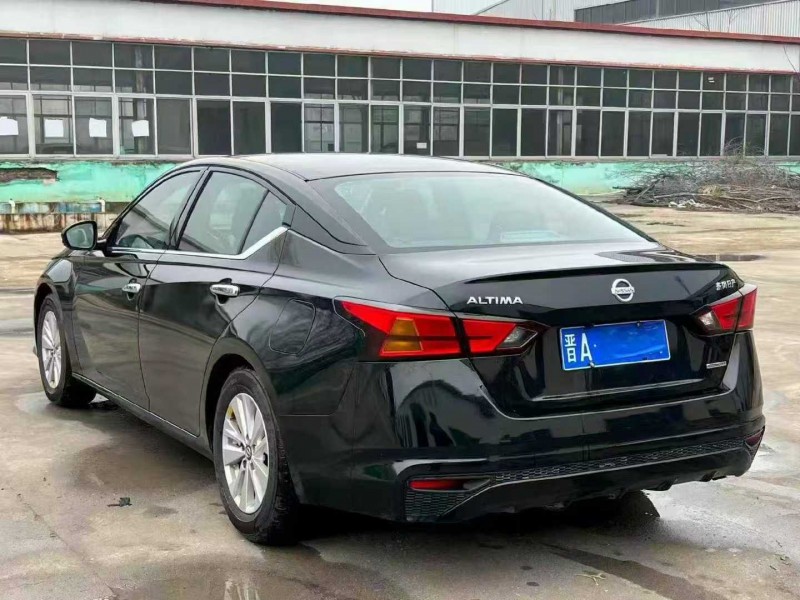 淄博22年日產天籟8