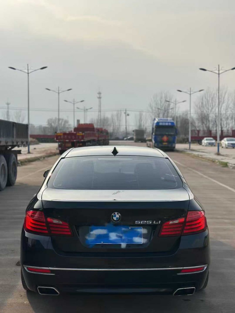 枣庄15年宝马5系9