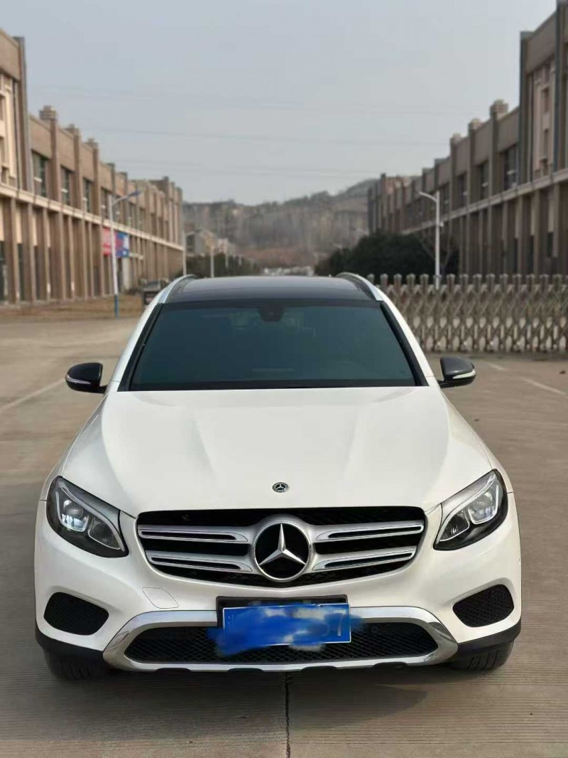 枣庄19年奔驰GLC1