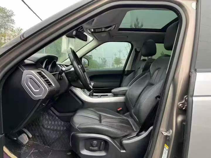 重庆16年路虎揽胜运动6