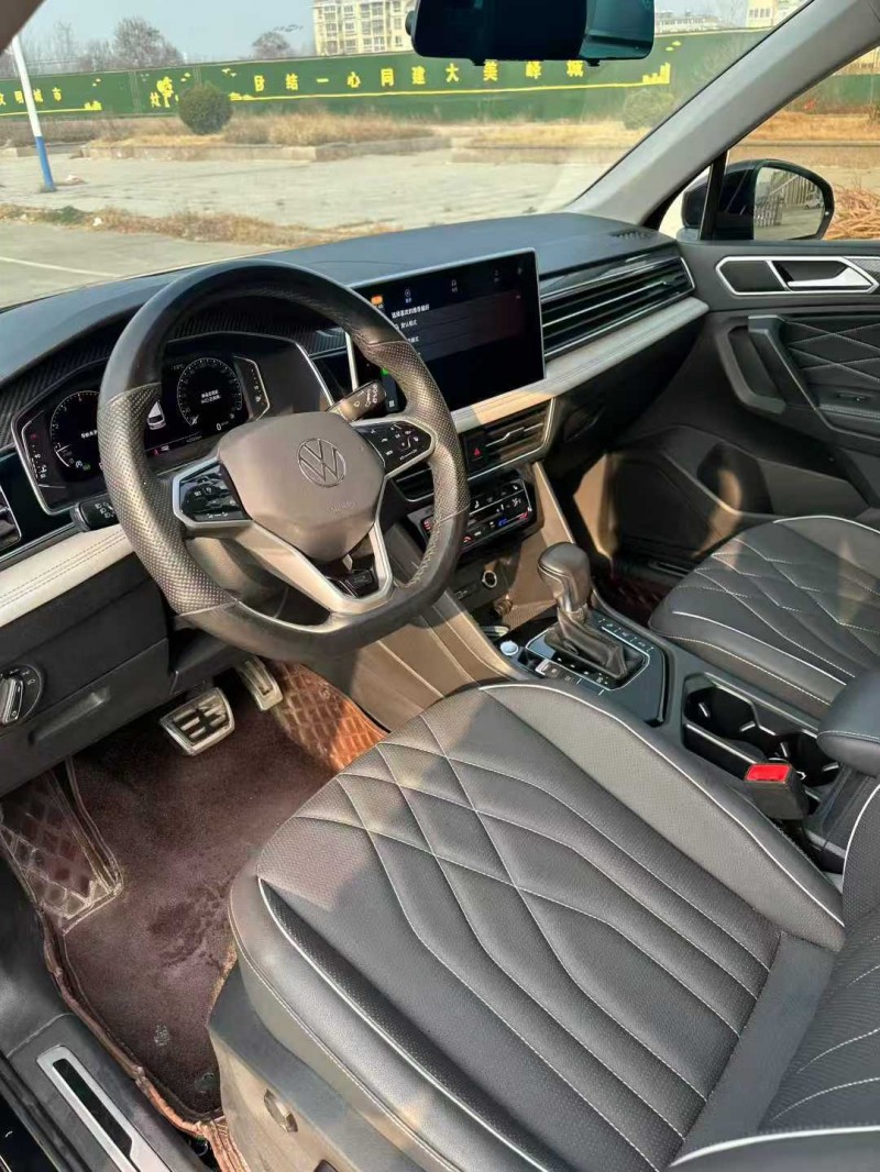 枣庄22年大众途观5