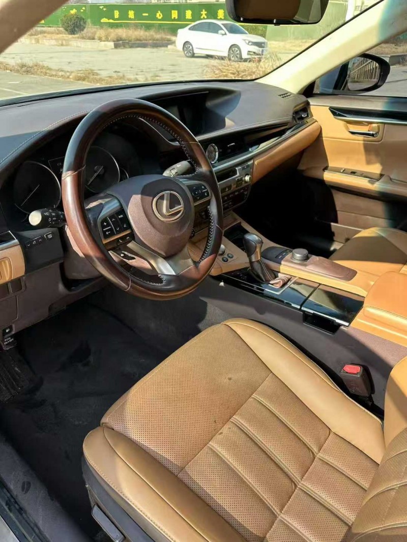 枣庄18年雷克萨斯ES5