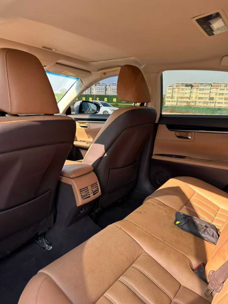 枣庄18年雷克萨斯ES6