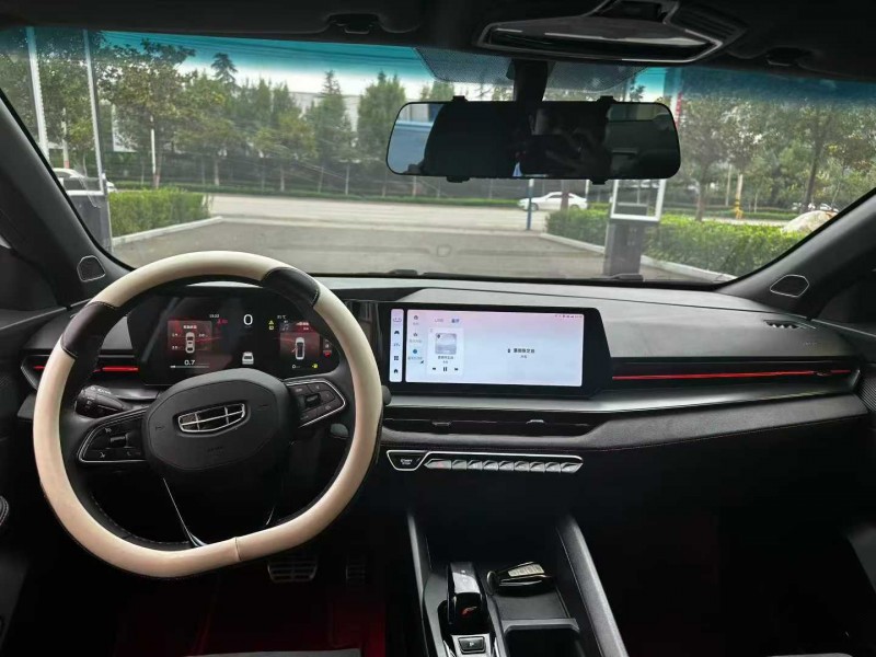 枣庄23年吉利缤瑞4