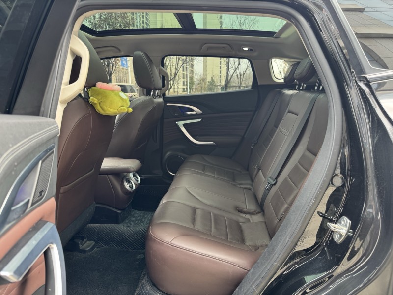 济宁21年长城汽车WEY6