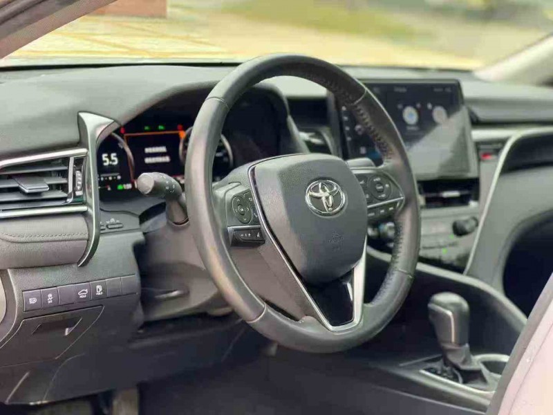 珠海23年丰田凯美瑞2