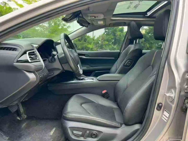 珠海23年丰田凯美瑞5