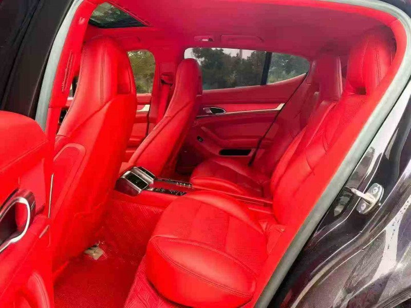 深圳14年保时捷帕拉梅拉5