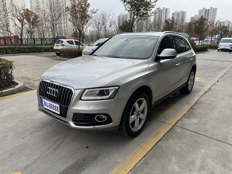 济宁17年奥迪Q53