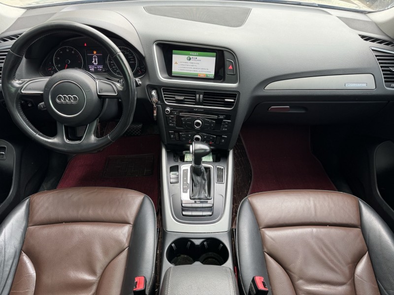 济宁17年奥迪Q54