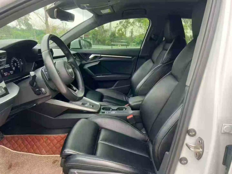 珠海21年奥迪A35