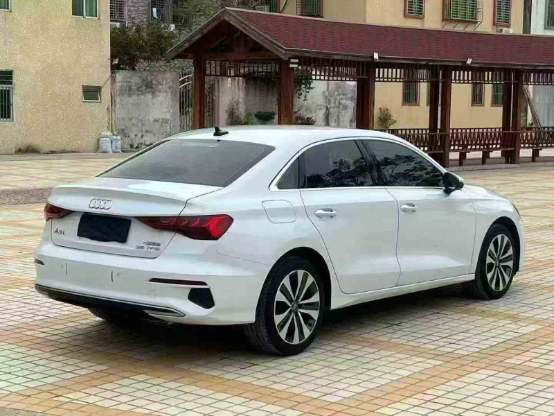 珠海21年奥迪A38