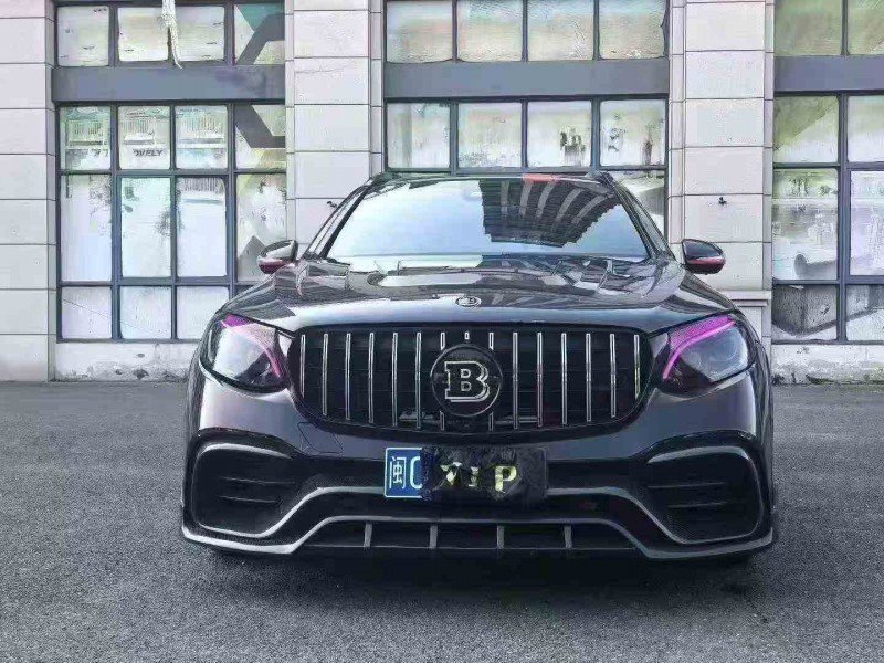 南平18年奔驰GLC1