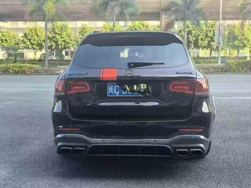 南平18年奔驰GLC9