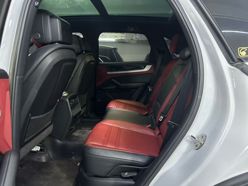 深圳24年保时捷卡宴3