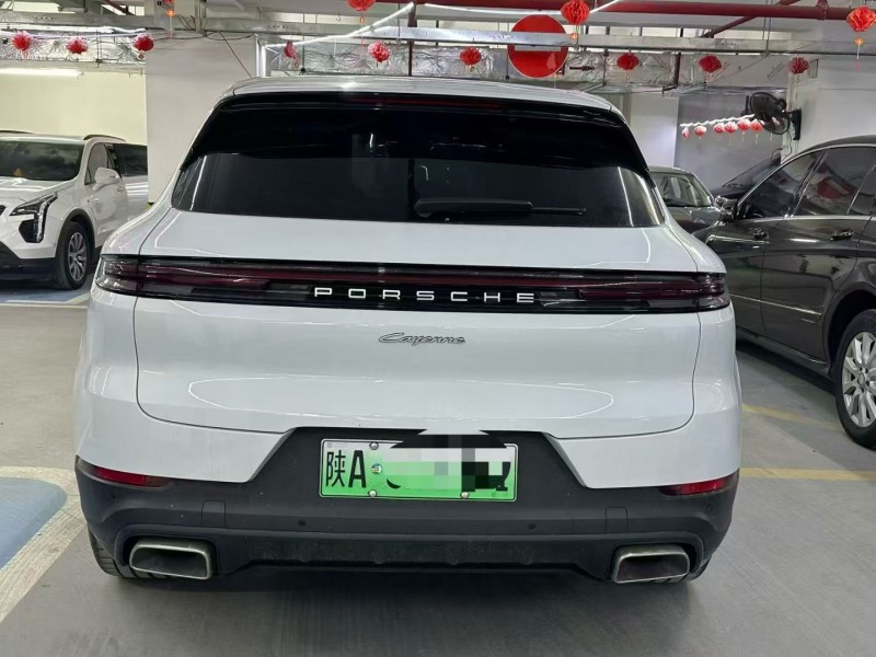 深圳24年保时捷卡宴4