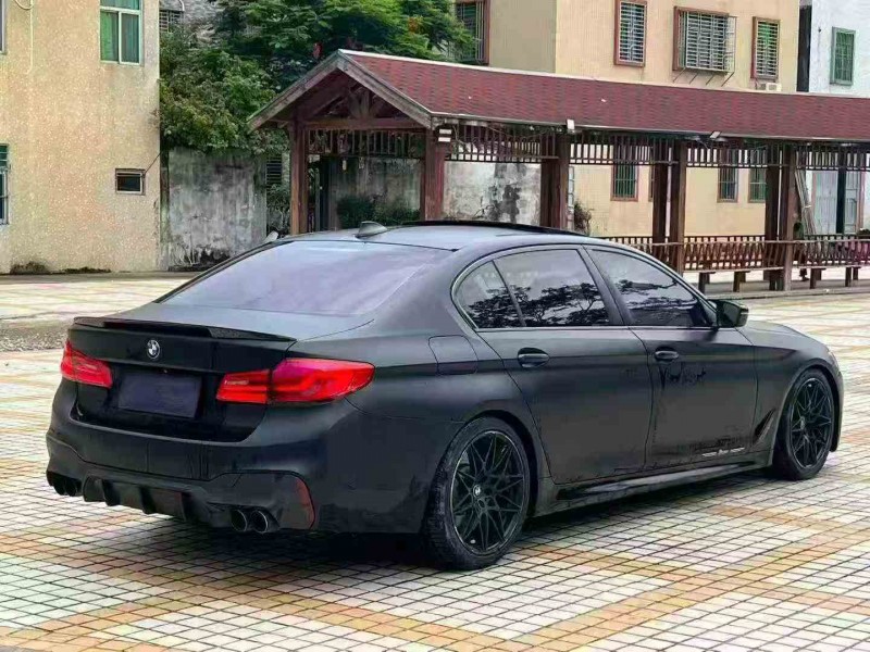 深圳18年宝马5系8