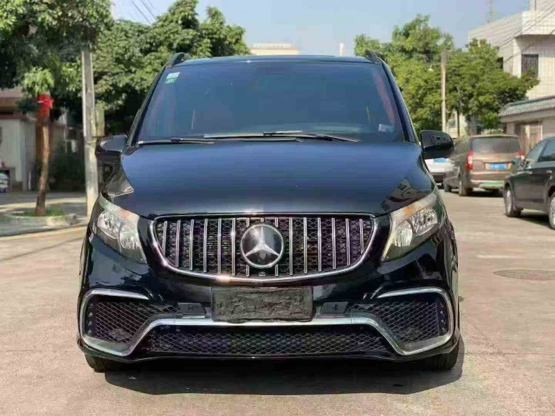 北海19年奔馳威霆1